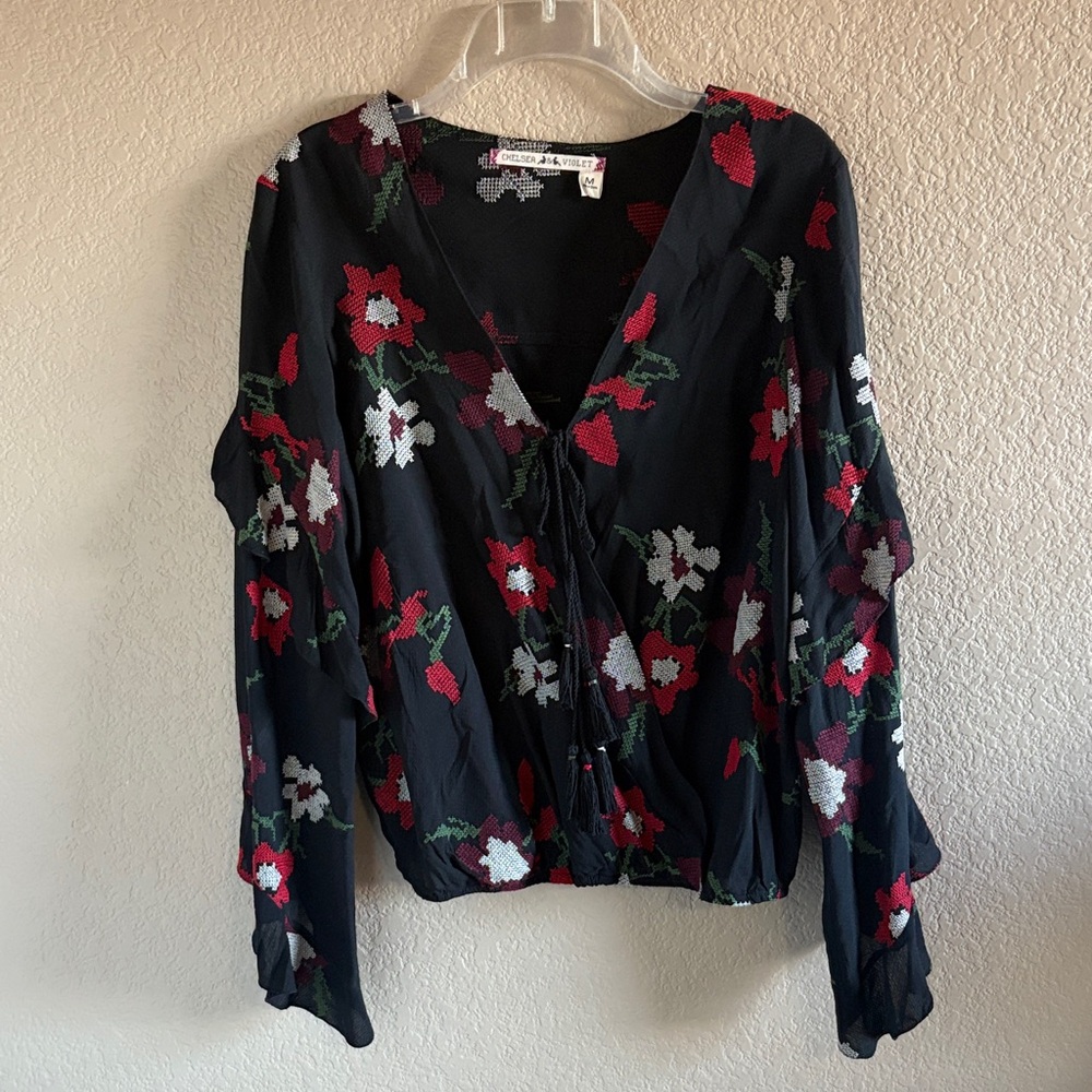 Chelsea & Violet Black Floral Blouse